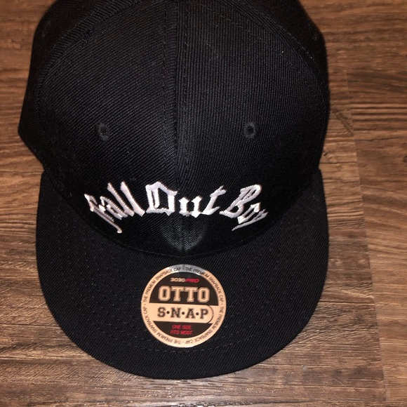 Fall Out Boy Hat - Picture 3 of 5